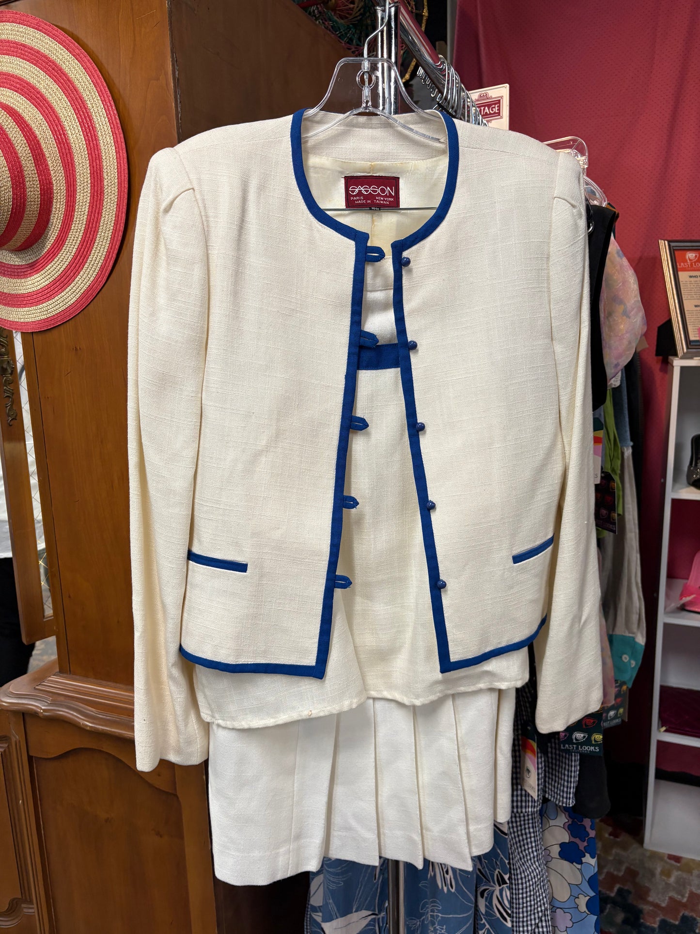 Vintage Sasson White & Blue Set