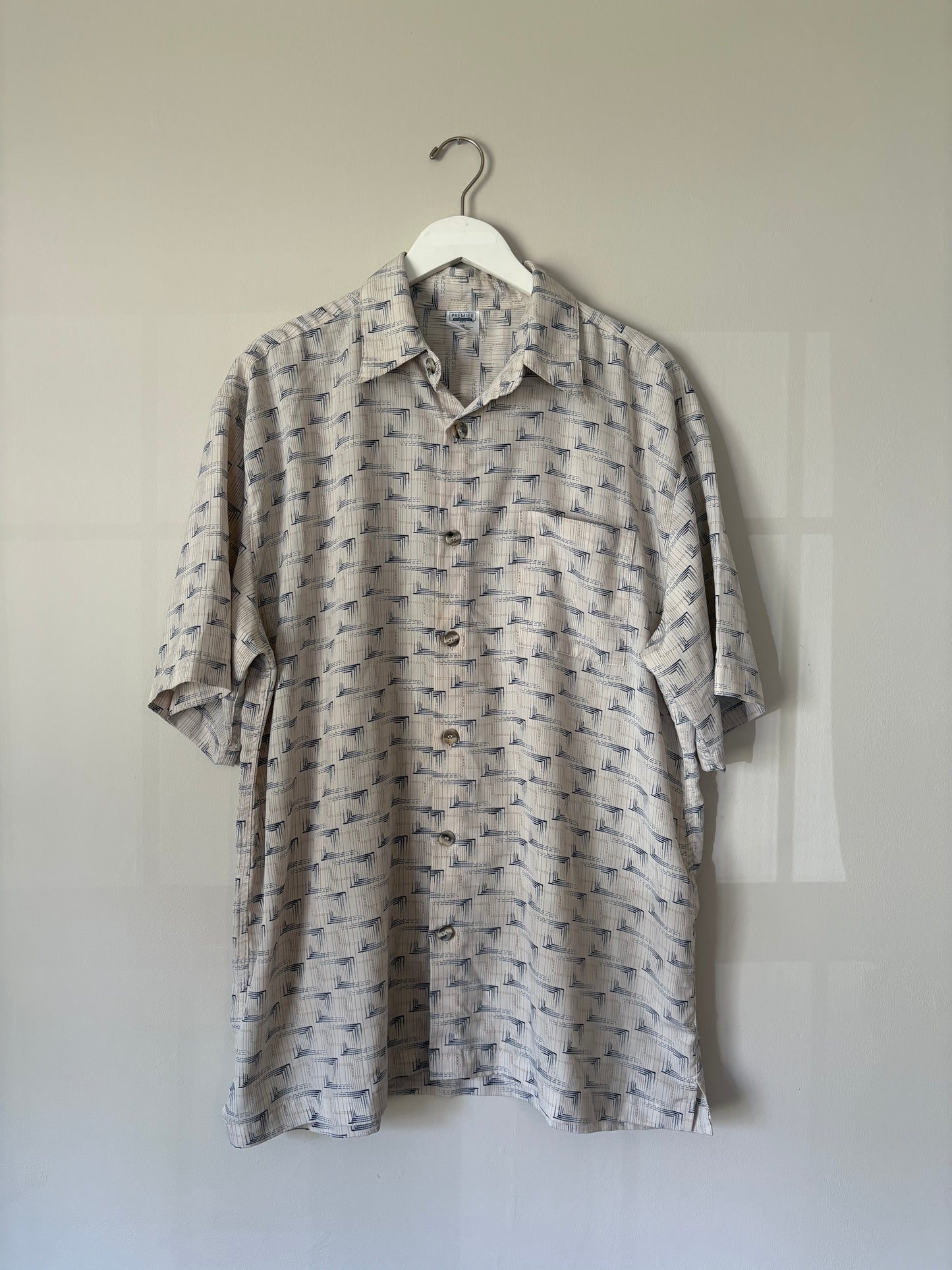 Vintage Premier International Men's Cream Patterned Button Up Shirt - L