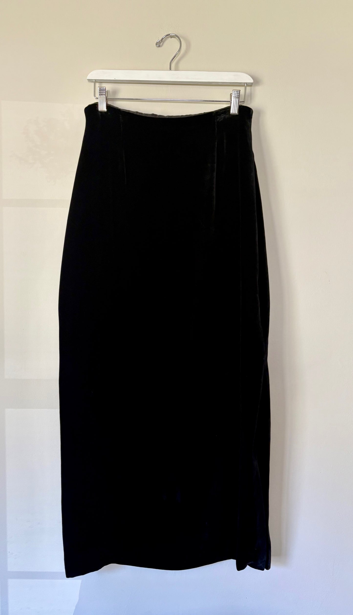Vintage Nine & Company Black Velvet Maxi Skirt - 12