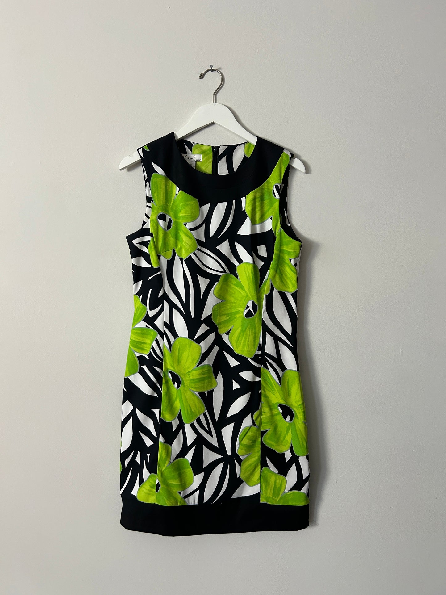 Kim Rogers Large Print Sheath Dress - Medium