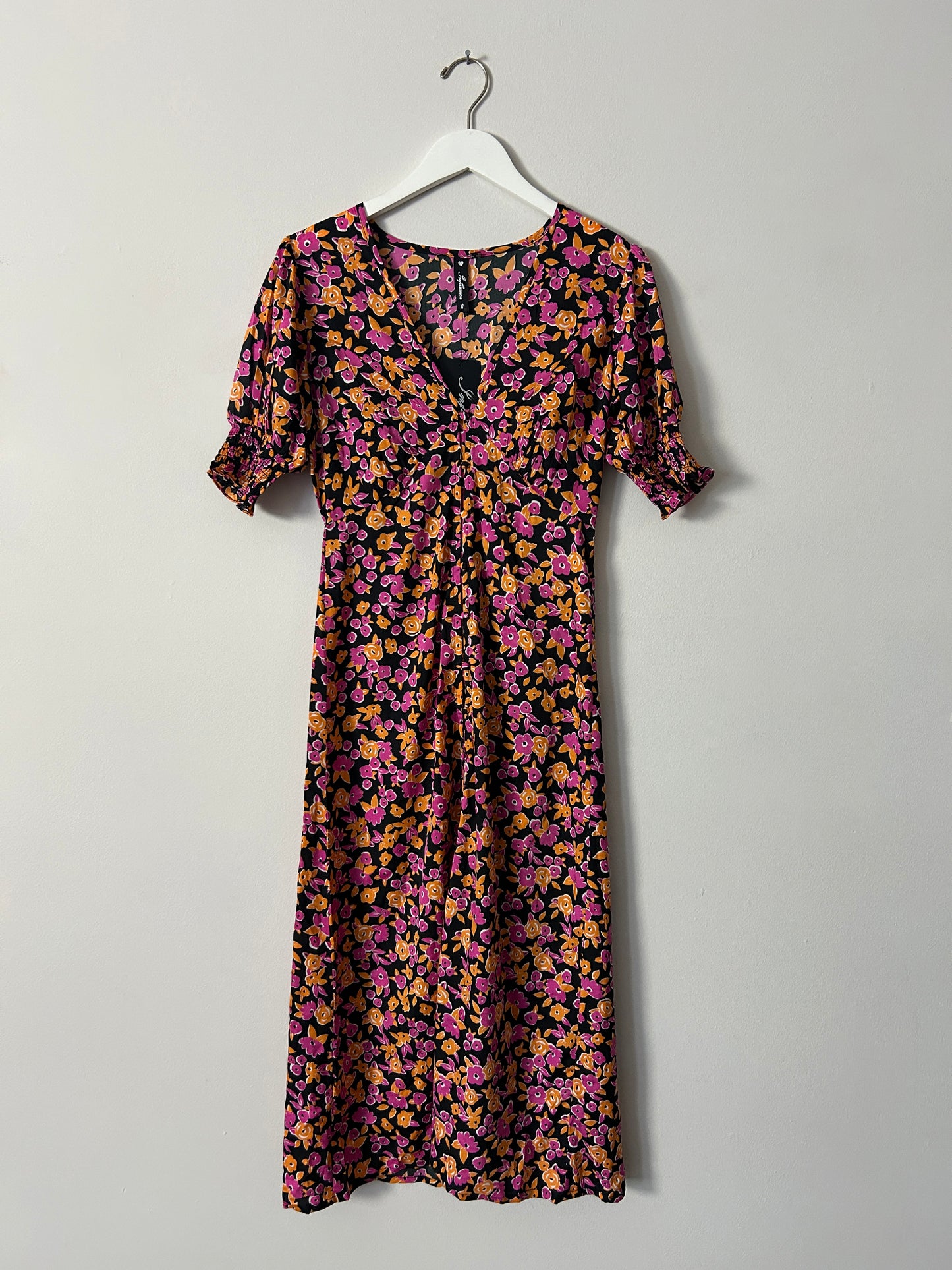 Influence Floral Short Sleeve Midi Dress - Medium