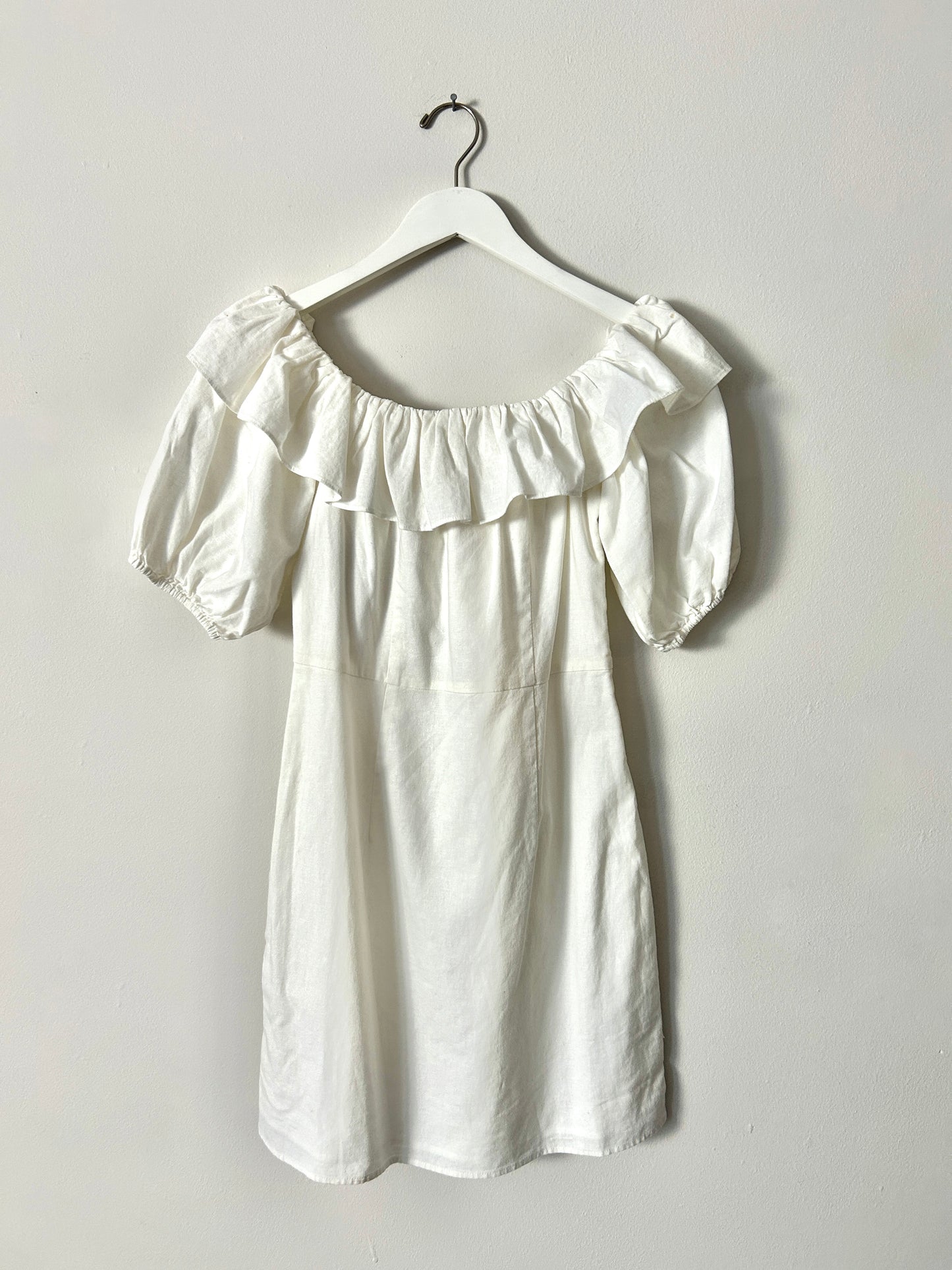 H&M White Ruffle Top Dress - Small