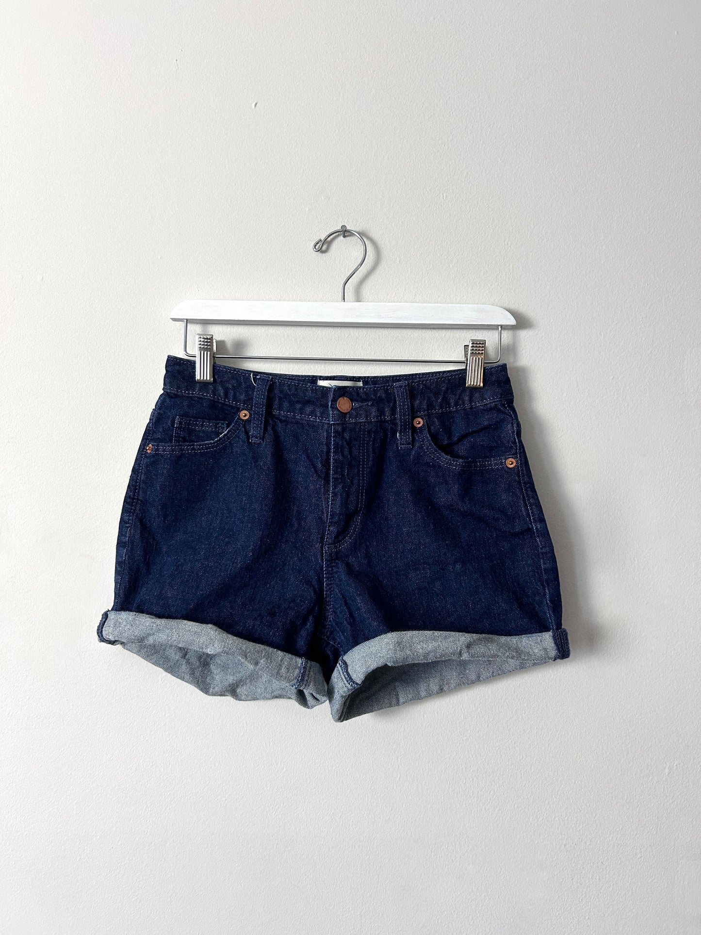 Universal Thread Denim Shorts - 0/25R