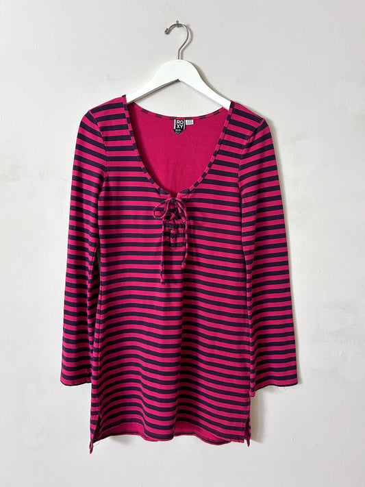 Vintage Roxy
L/S Mini Dress
- M