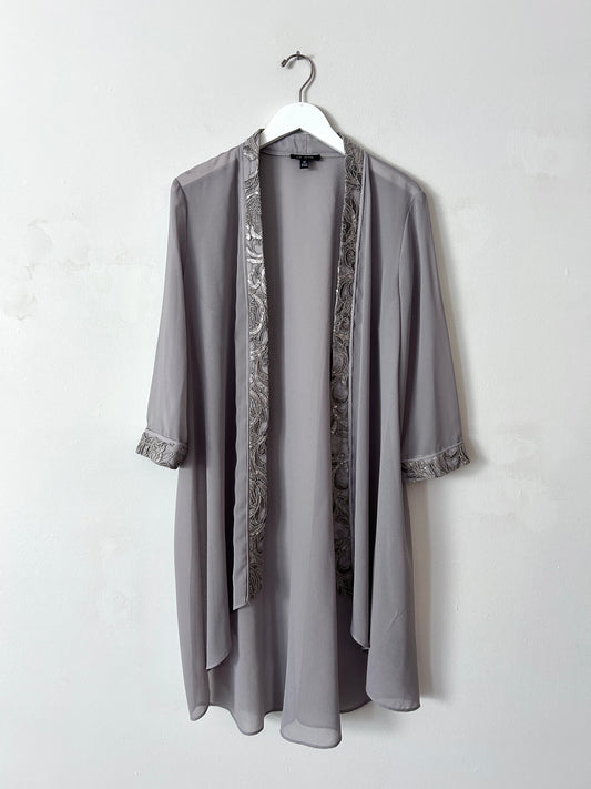 Le Bos
Kimono Top - 14