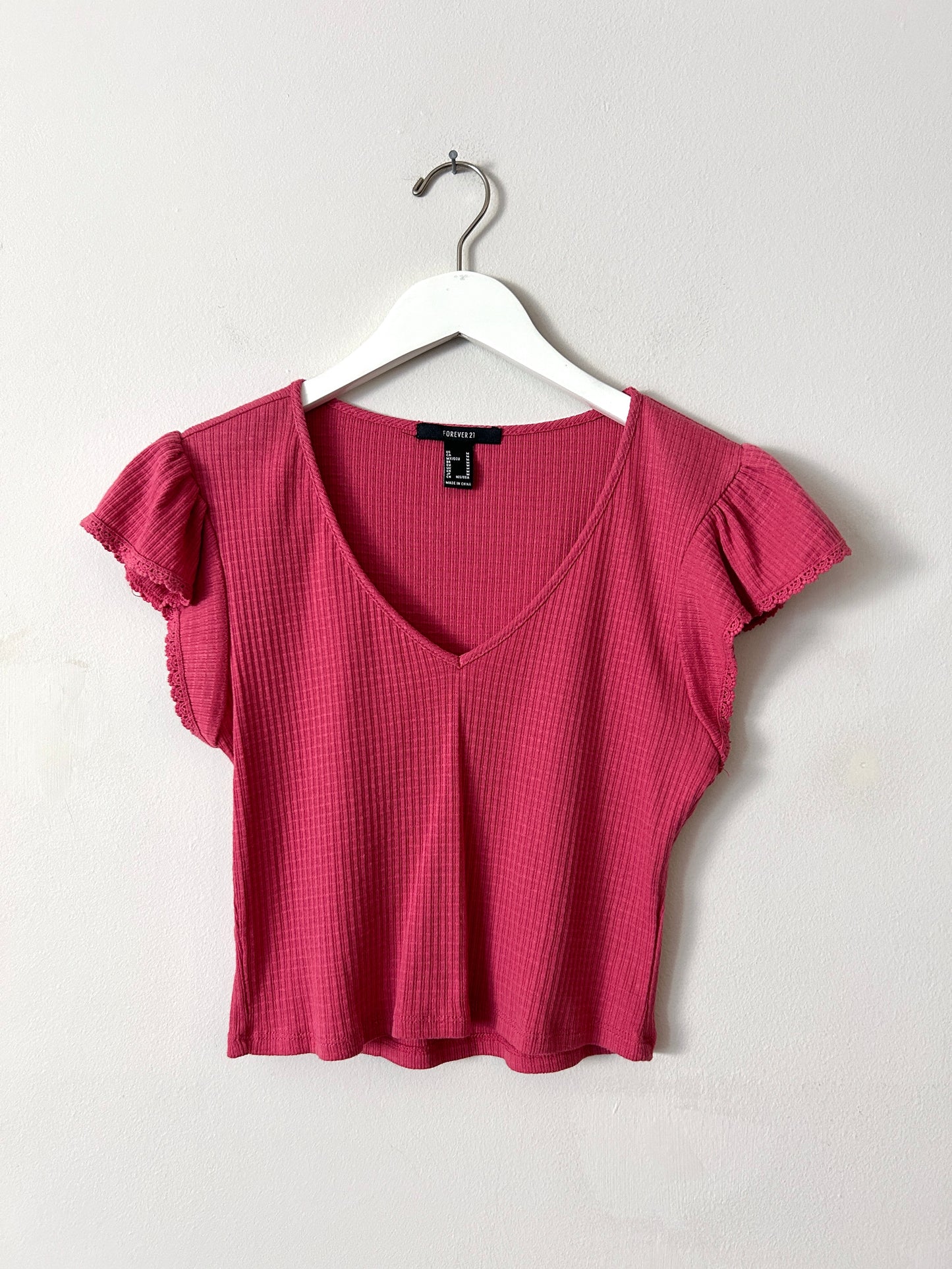 Forever 21 Pink V Neck Crop Top - Medium