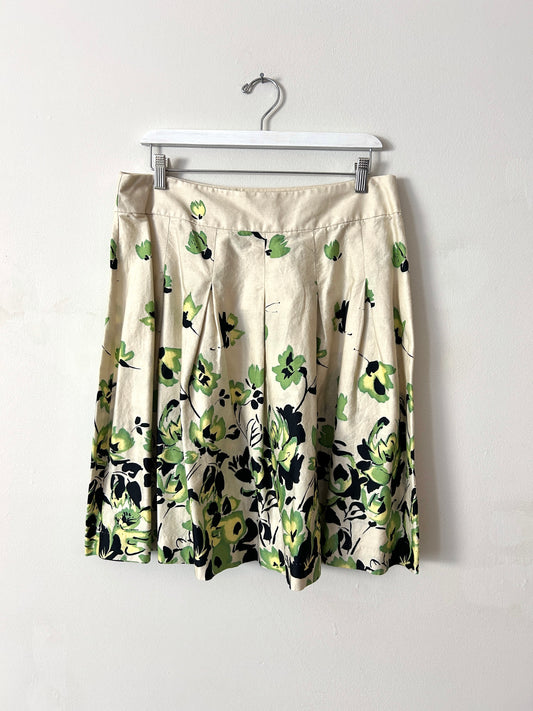 George 
Pleated Floral Skirt - 12