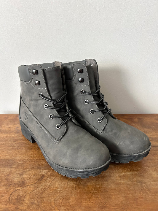 Rock & Candy Grey Hiking Boots - 7.5