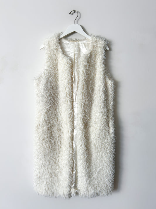 Double Zero White Faux Fur Vest - Large