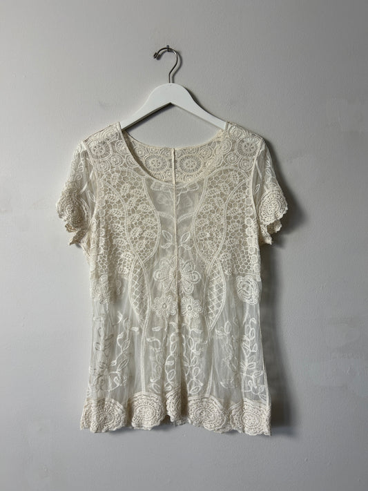 Cream Floral Net Lace Short Sleeve Tee - Medium