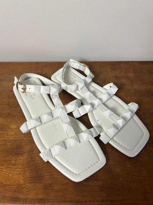 Shu Shop White/White Studded Sandals - 7.5