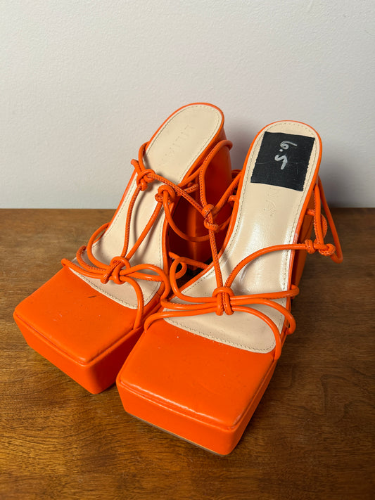 Liliana Orange Platform Square Toe Sandals - 6.5