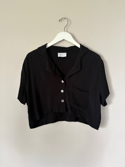 Hallelu Black Cropped Button Up Shirt - L